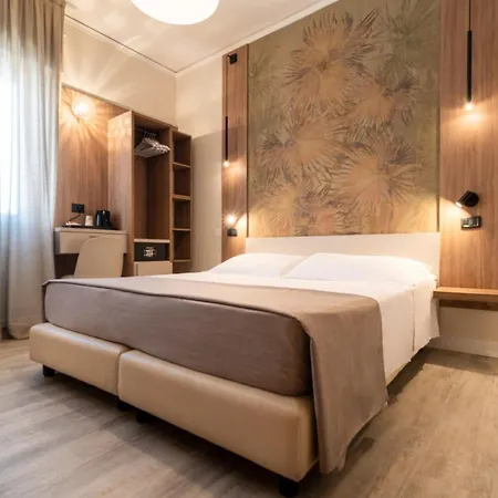 Continental Otel 4*