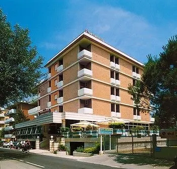 Szálloda Continental 4*