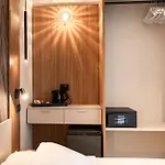 Continental 4* بيبيوني
