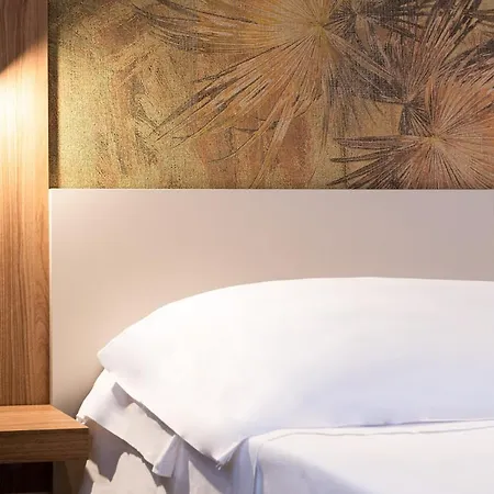 Continental 酒店 比比翁