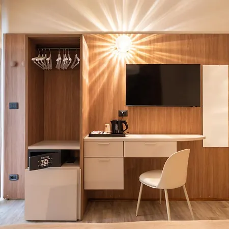 Continental 호텔 비비오네