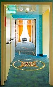 Continental B&B City Hotel 4*