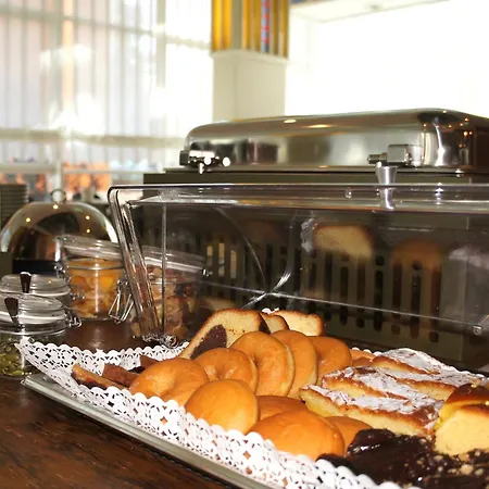 Continental 4* 比比翁