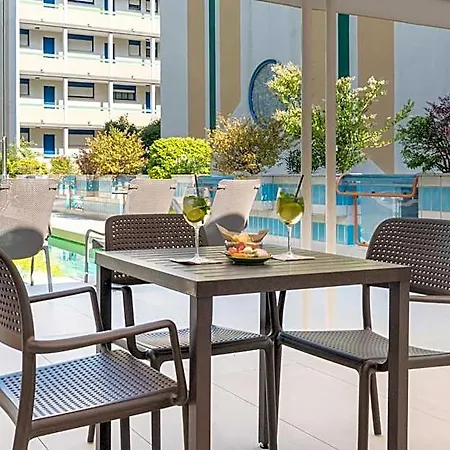 Continental 4*